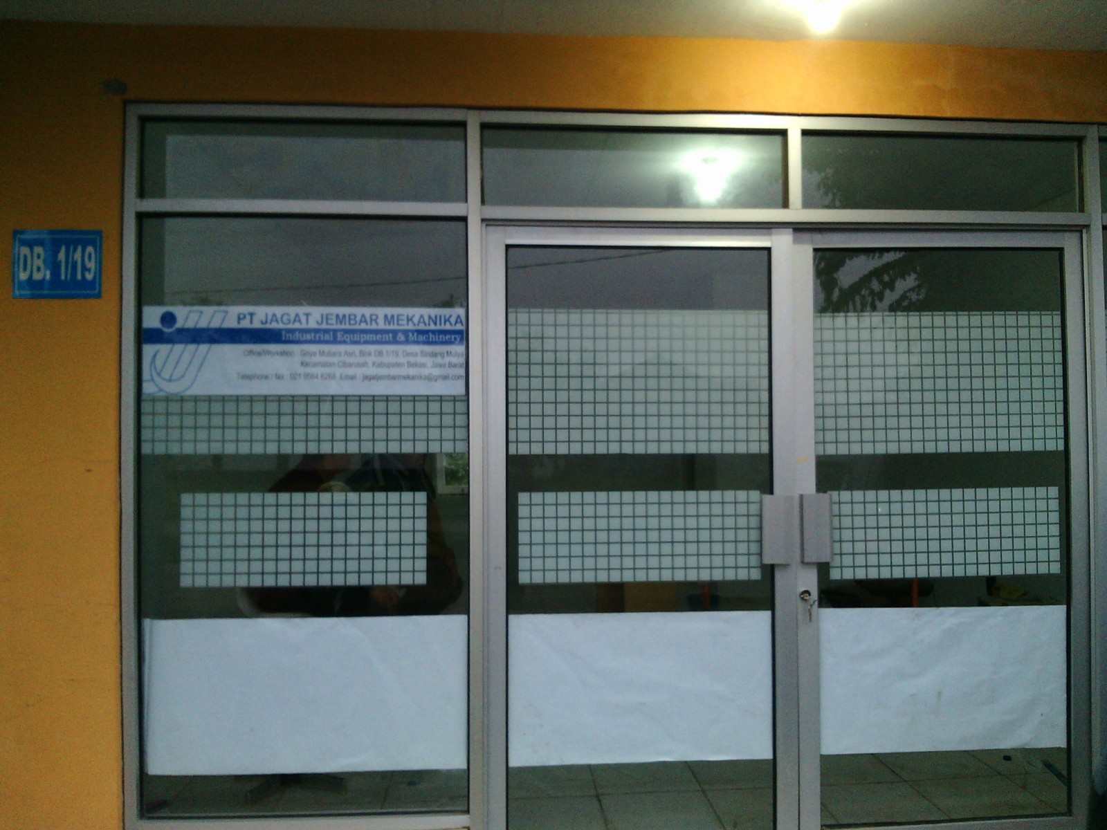 Photo by Milad Fakurian